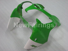 Load image into Gallery viewer, Green and Black Flame NINJA ZX 6R 00 02 Fairing Kit