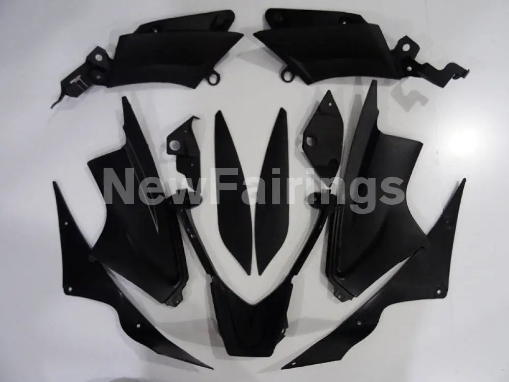 Matte Black and Silver Factory Style - YZF-R6 03-04 Fairing Kit Vehicles & Parts > Vehicle Parts & Accessories > Motor