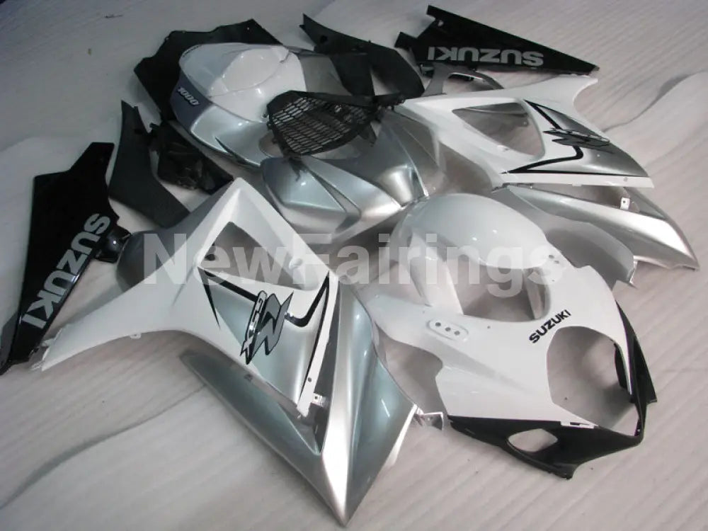 White and Silver Black Factory Style - GSX-R1000 07-08 Fairing Kit